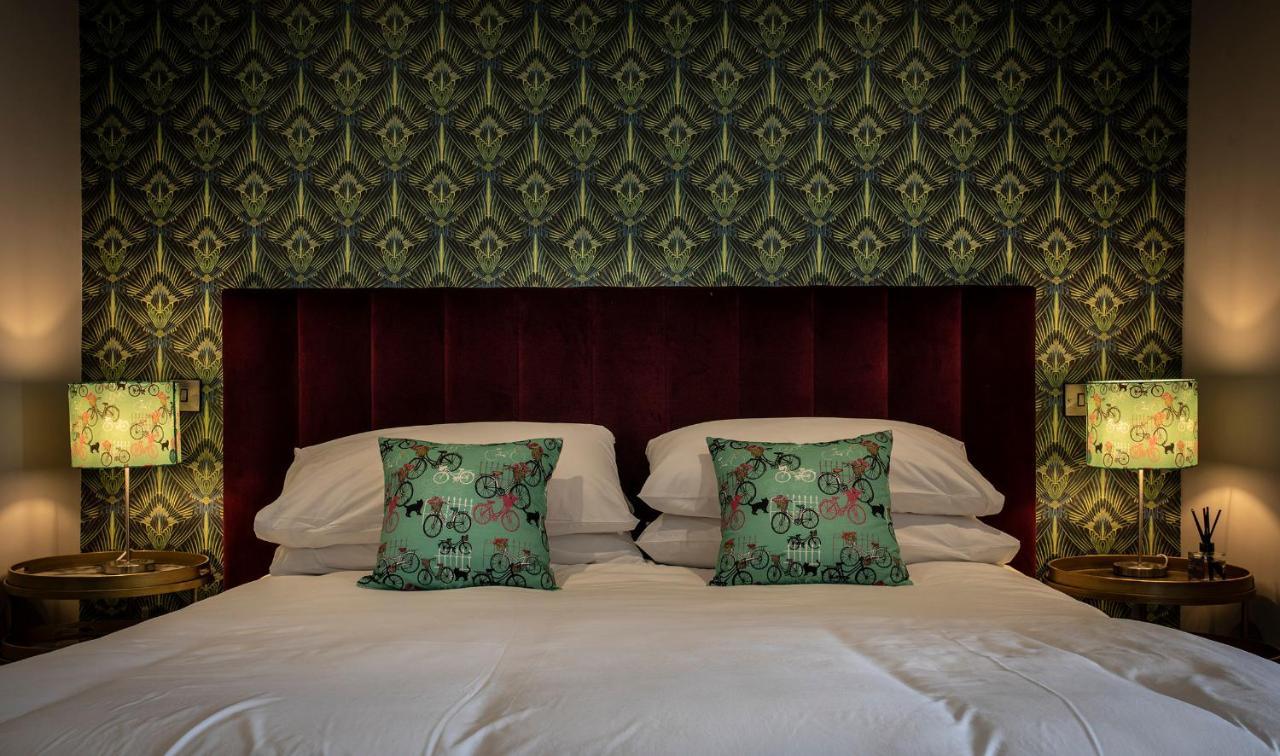Broomhill Art Hotel Barnstaple Extérieur photo